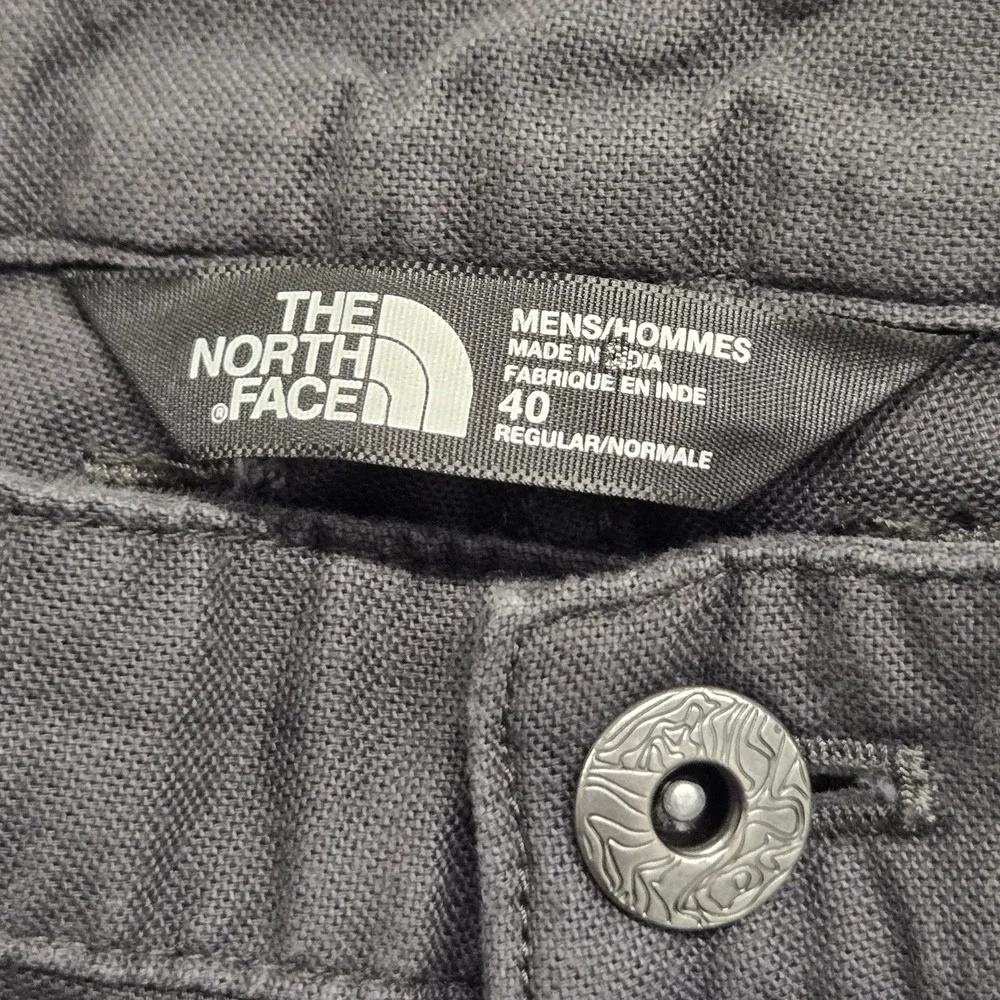 2 The North Face Motion Pants Men's Size 40x32 Gray Tan Articulated Knees Hiking